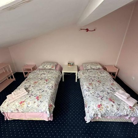 Cosy, Quiet House With Vitosha View Near Paradise Софія Екстер'єр фото